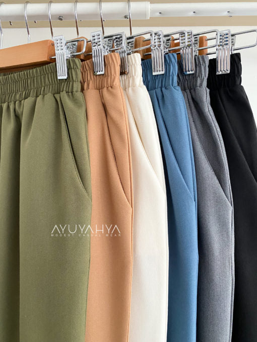 Reana Cotton Pants